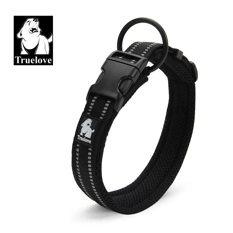 Comfort Meets Durability – Adjustable Reflective Dog Collar