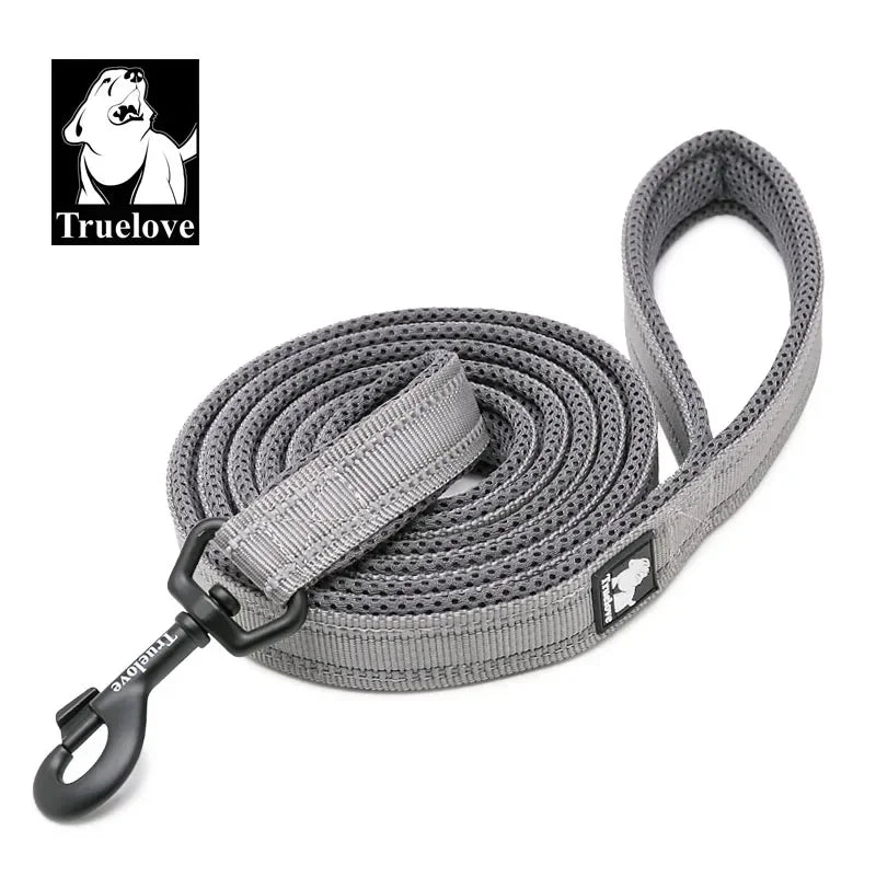 Comfortable Walks for Pets – Soft Reflective Leash